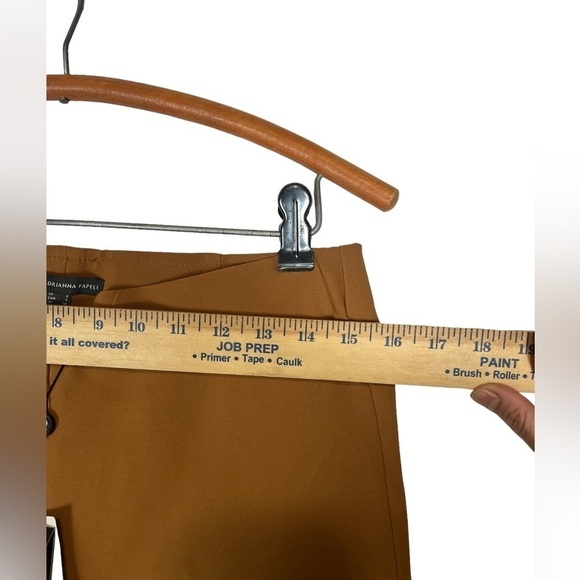 NWT Adriana Papell Stertch Crepe Pants Size 6 Brown Ankle - Picture 4 of 6